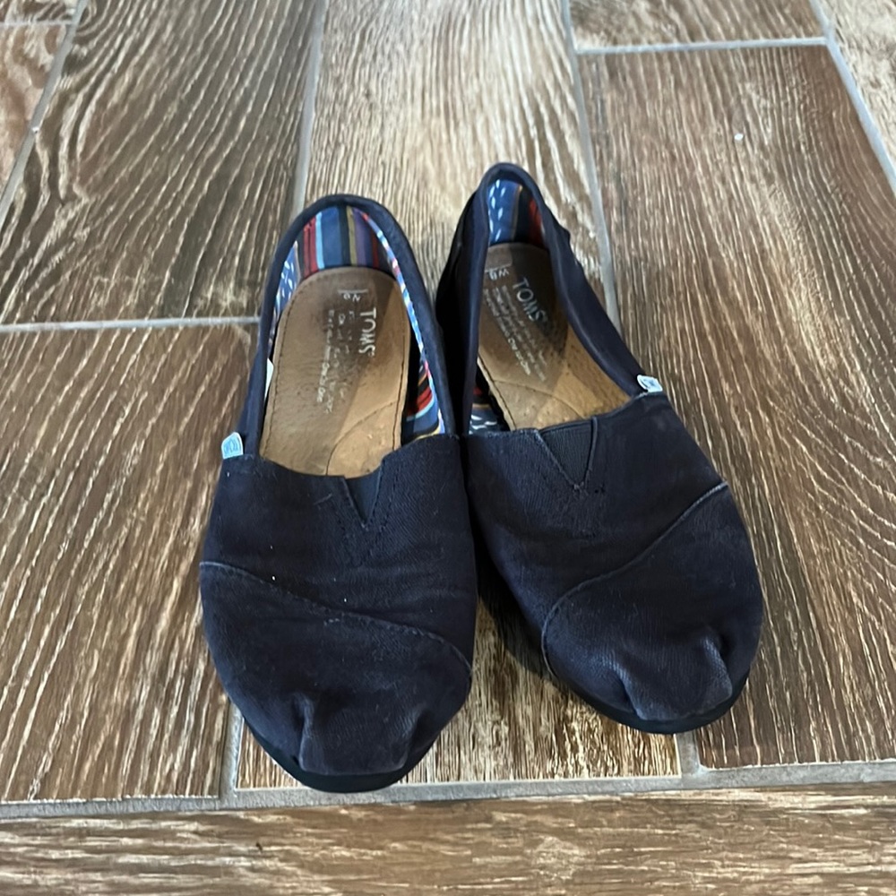 Black Toms
